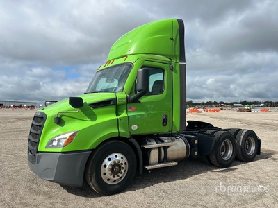 2020 Freightliner Cascadia 116 6x4 Day Cab Truck Tractor