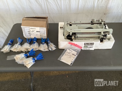 (40) Paint Brushes & (1) Consew 406RB-2T Industrial Sewing Machine