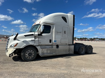 2018 Freightliner Cascadia 126 6x4 Sleeper Truck Tractor