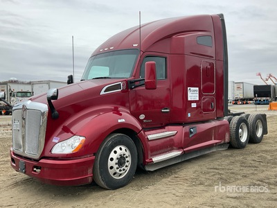 2019 Kenworth T680 6x4 T/A Sleeper Truck Tractor