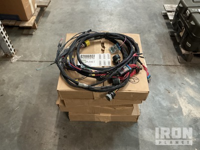 (4) Wiring Harnesses