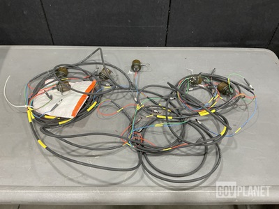 (6) ACE & Company TF2-01-ST-3 Fiber Optic Cable Assemblies