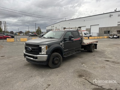 2018 Ford F-550 Flatbed Truck