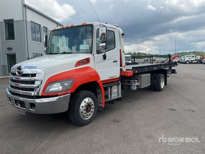 2016 Hino 258 Rollback Truck