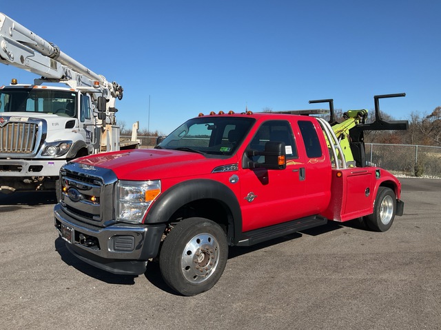 2014 Ford F-550 XLT 4x4 Extended Cab Tow Truck