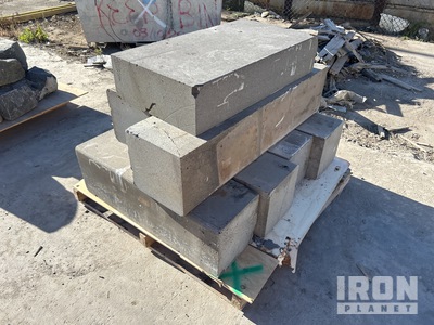 Quantity of Bluestone Blocks