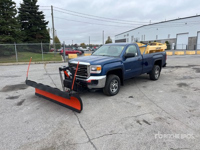 2015 GMC Sierra 2500HD 4x4 Snow Plow Truck
