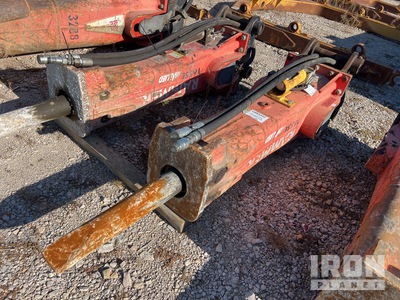 2019 Allied 1655 105 mm Hydraulic Breaker