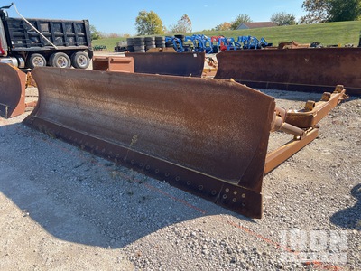 2014 Cat 198 in Straight Dozer Blade - Fits Cat D6T