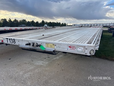 2017 Reitnouer 53 ft T/A Spread Axle Flatbed Trailer