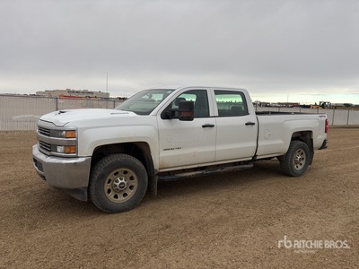 2017 Chevrolet 3500 HD 4x4 Crew Cab Pick-up