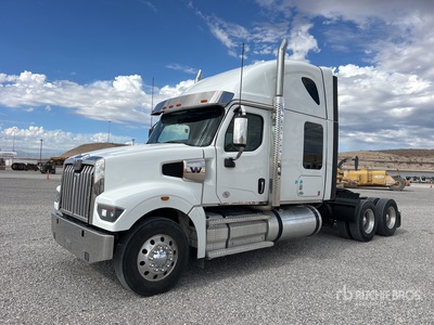 2022 Western Star 49X 6x4 Cabeza Tractora Cabina Dormitorio