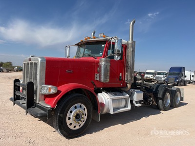 2013 Petebilt 388 6x4 Day Cab Truck Tractor