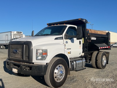 2016 Ford F-750 Wywrotka S/A