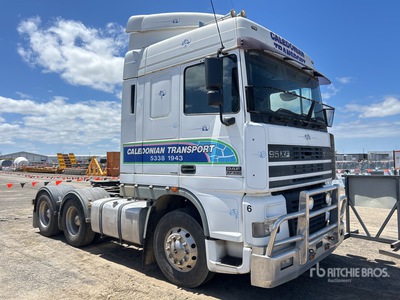 2004 DAF XF 95.530 6x4 Cabeza Tractora Cabina Dormitorio (Inoperable)
