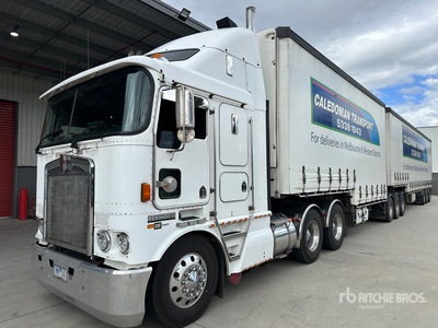 2005 Kenworth K104 トラックトラクター（T/A）
