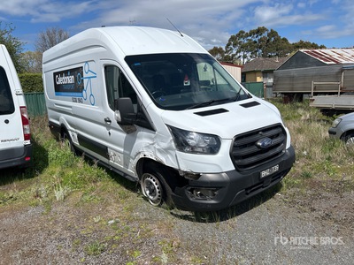 2019 Ford Transit Minivan