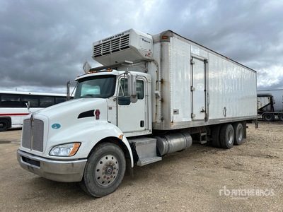 2009 Kenworth T300 6x4 Refrigerated Truck