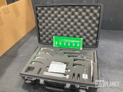 Welch Allyn MIL-5062 Laryngoscope Set