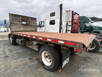 2004 GMC T7500 4x2 Rollback Truck (Inoperable)