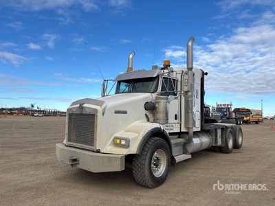 2006 Kenworth T800 6x4 Sleeper Winch Truck