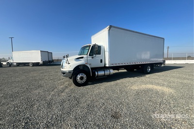 2019 International 4300 4x2 Van Truck