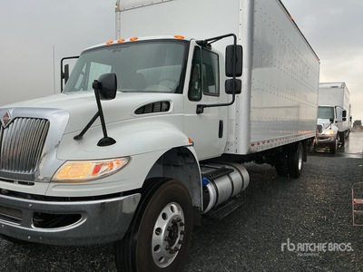 2019 International 4300 4x2 Van Truck