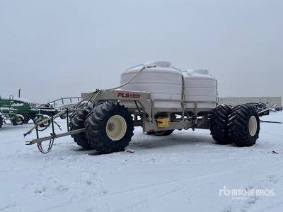 2014 Pattison PLS4200 5000 gal Tow-Behind Liquid Fertilizer Cart
