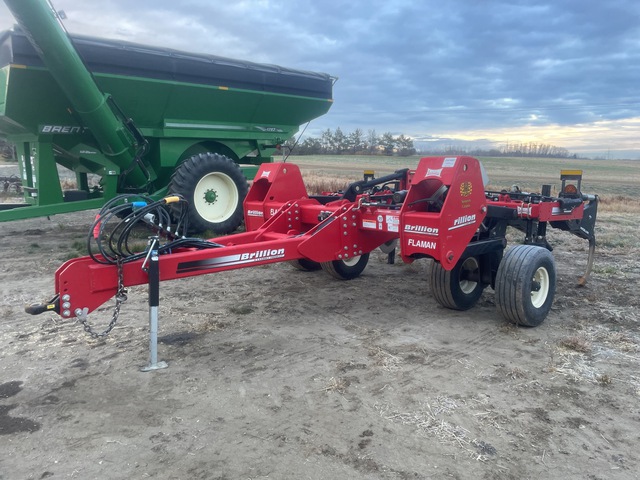 2022 Landoll Brillion 2512-5-30 10 ft 5 Shank Subsoiler