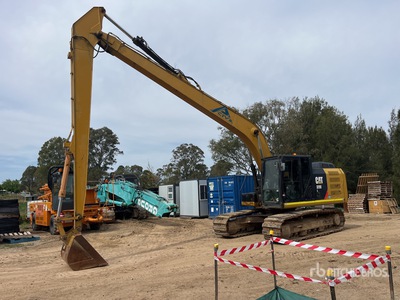 2013 Cat 320 EL Long Reach Tracked Excavator