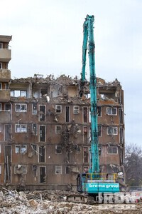 2000 Kobelco SK700 Demolition Tracked Excavator