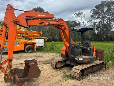 1997 Kubota RX502 Tracked Excavator