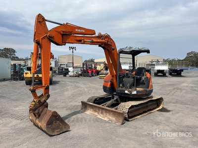 1997 Kubota RX502 Tracked Excavator