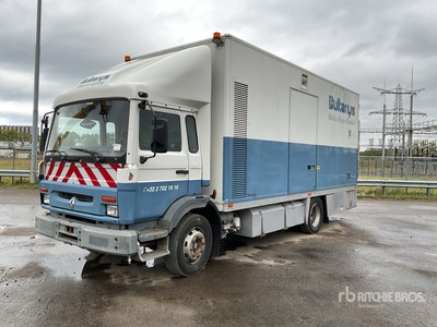 Renault 4x2 Generator Truck