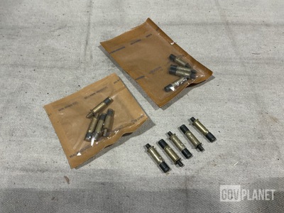 (44) Boeing PLT1093-8-10 Blind Fasteners