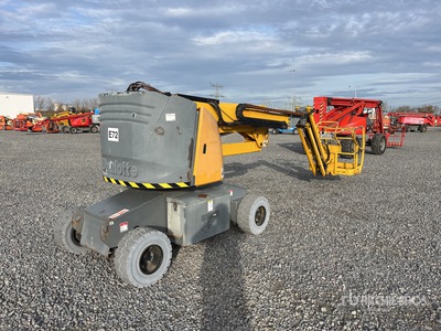 2010 Haulotte HA15IP 2WD Electric رافعة بذراع