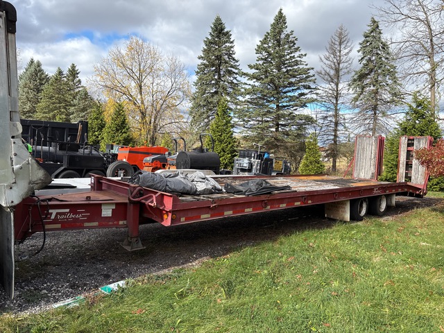 2000 Trailboss 34 ft T/A Equipment Trailer