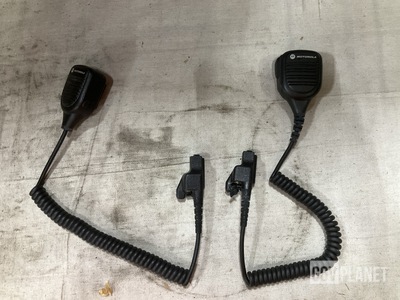 (91) Motorola PMMN4045B Remote Speaker Microphones