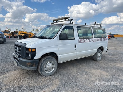 2010 Ford E-350 Fourgon cargo