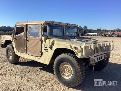 AM General M1097R1 HMMWV 4 Door Soft Top w/Truck Body