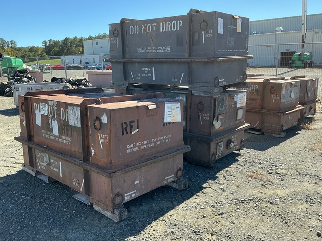 (5) Assorted Metal Storage Containers (5) Assorted Metal Storage Containers