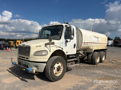 2016 Freightliner M2 106 6x4 Wassertank-Lkw