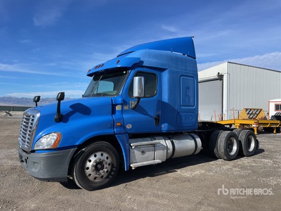 2017 Freightliner Cascadia 125 6x4 Tracteur Routier Couchette