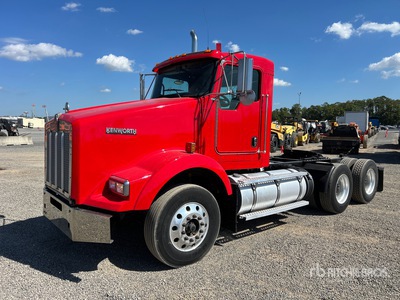 2013 Kenworth T800 6x4 T/A Day Cab Truck Tractor