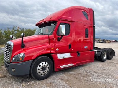 2019 Freightliner Cascadia 125 6x4 T/A Slaapcabine Trekker