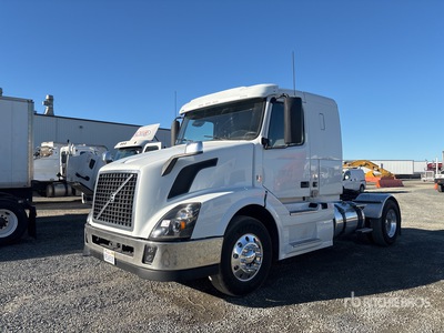 2017 Volvo VNL Tracteur routier couchette