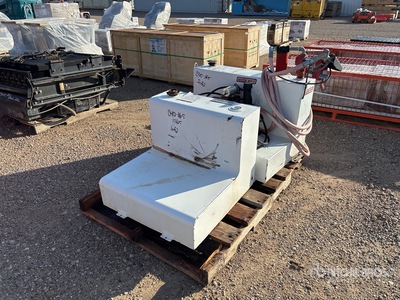 Quantity of (2) Steel Benzinetank