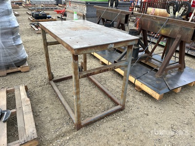 48 in x 27 in x 39 in Workbench