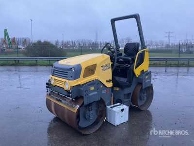 2016 Wacker Neuson RD27-120 Double Drum Roller