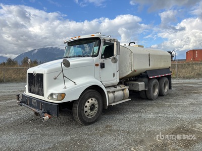 2005 International 9200i 6x4 Camion cisterna de agua